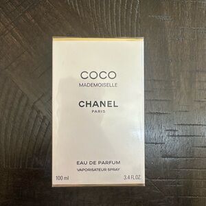 CHANEL —Chanel Coco Mademoiselle Eau de Parfum spray. Brand New!